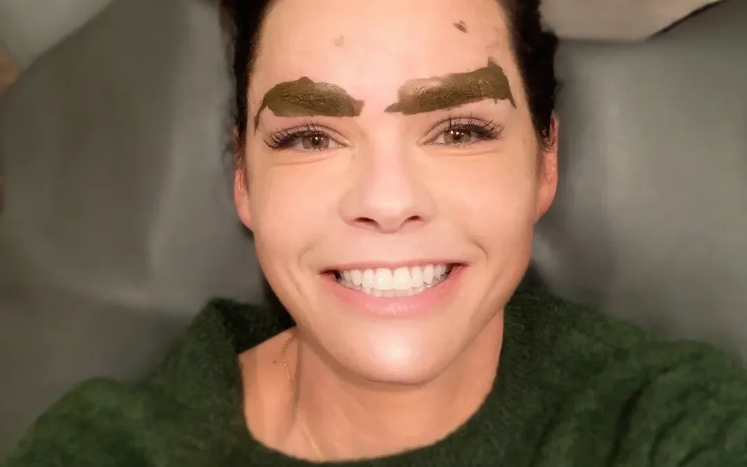 eyebrow microblading