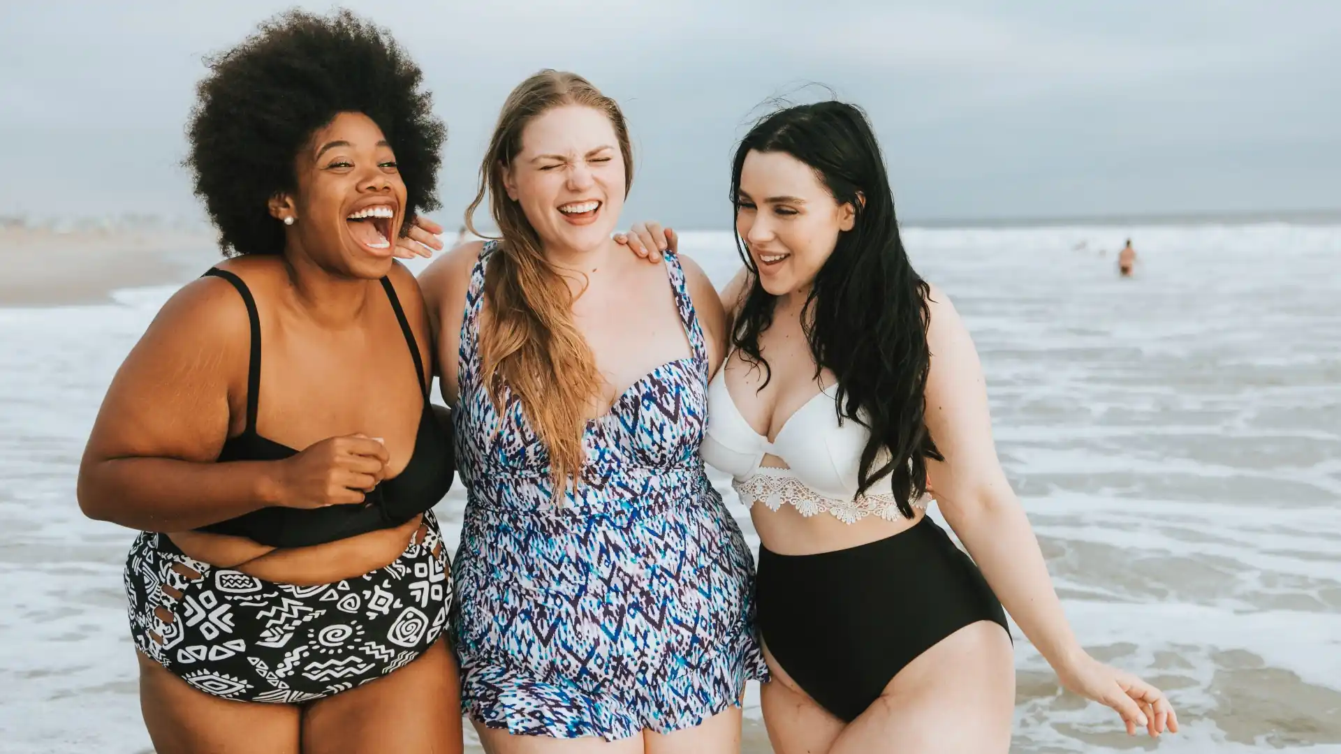 The Advantages of Body-Positive Swimwear for Women Musicians