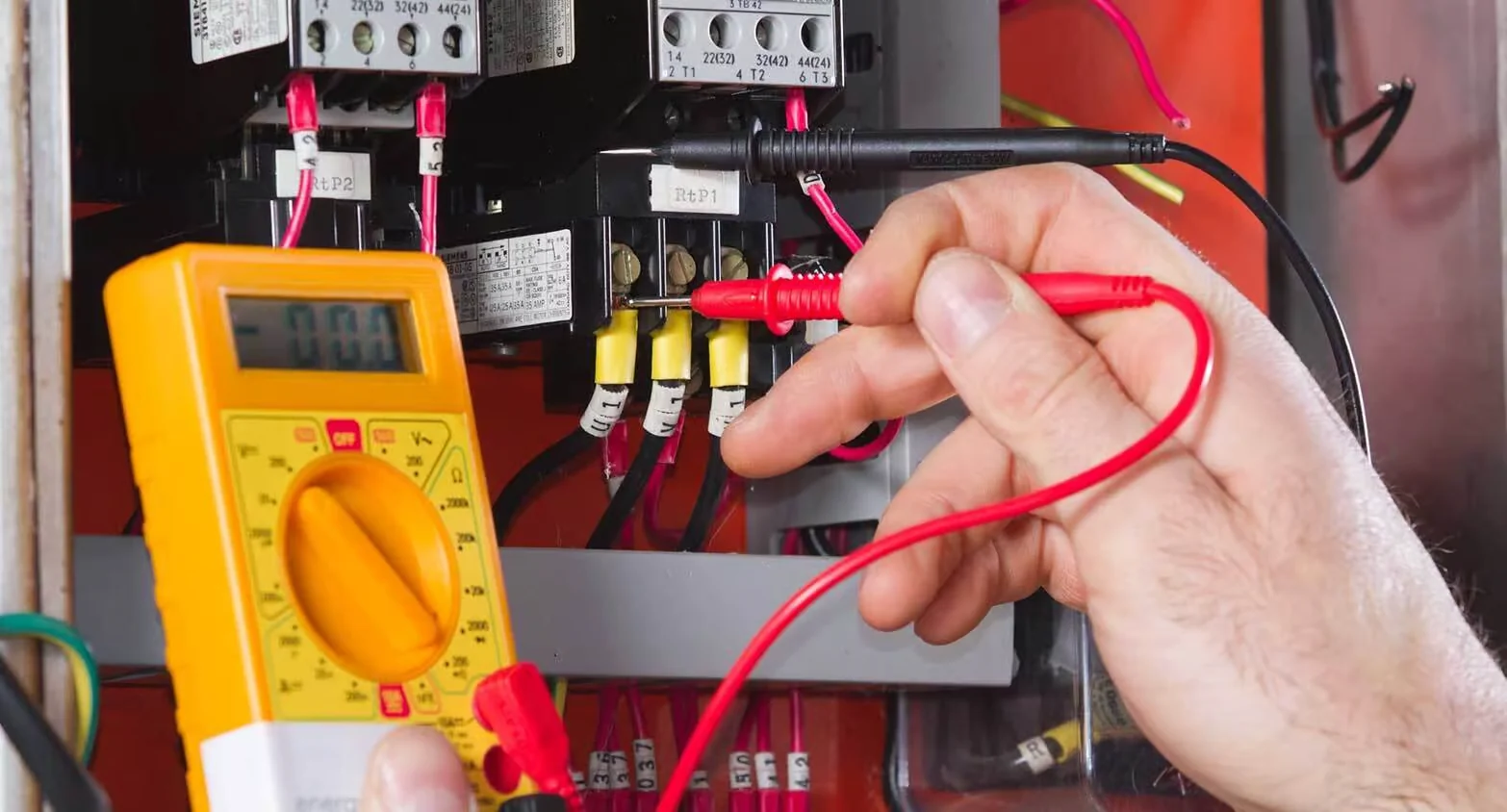 How Electrical Troubleshooting Enhances Music Production